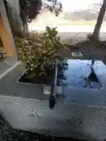 高司神社〜むすびの神の鎮まる社〜の手水舎