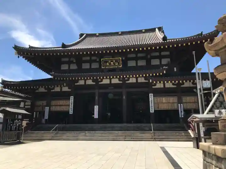 川崎大師(平間寺)の本殿・本堂