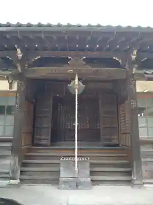 魚籃寺の本殿・本堂