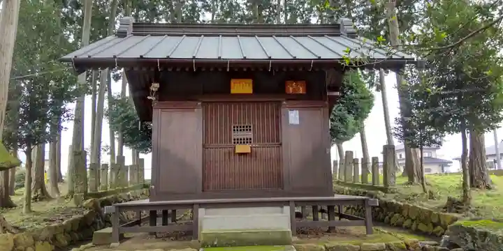 稲野辺神社の本殿・本堂