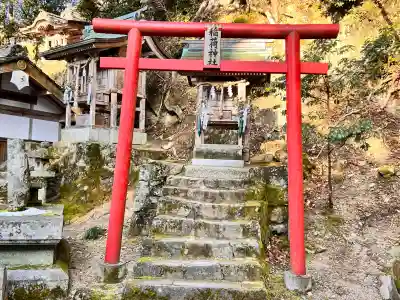 サムハラ神社 奥の宮の{uncategorized: "未分類", other: "その他", undefined: "問題あり", building: "その他建物", grave: "お墓", sacred_gate: "鳥居", guardian: "狛犬", statue: "像", buddha: "仏像", history: "歴史", nature: "自然", garden: "庭園", animal: "動物", pagoda: "塔", temizu: "手水舎", mountain_gate: "山門・神門", sanctuary: "本殿・本堂", subordinate: "末社・摂社", art: "芸術", scenery: "景色", jizo: "地蔵", ema: "絵馬", goshuin: "御朱印", omikuji: "おみくじ", items: "授与品その他", amulet: "お守り", goshuincho: "御朱印帳", eats: "食事", festival: "お祭り", votive_dance: "神楽", shichigosan: "七五三参", wedding: "結婚式", experience: "体験その他", initially: "初詣", around: "周辺", anti_infection: "感染症対策"}
