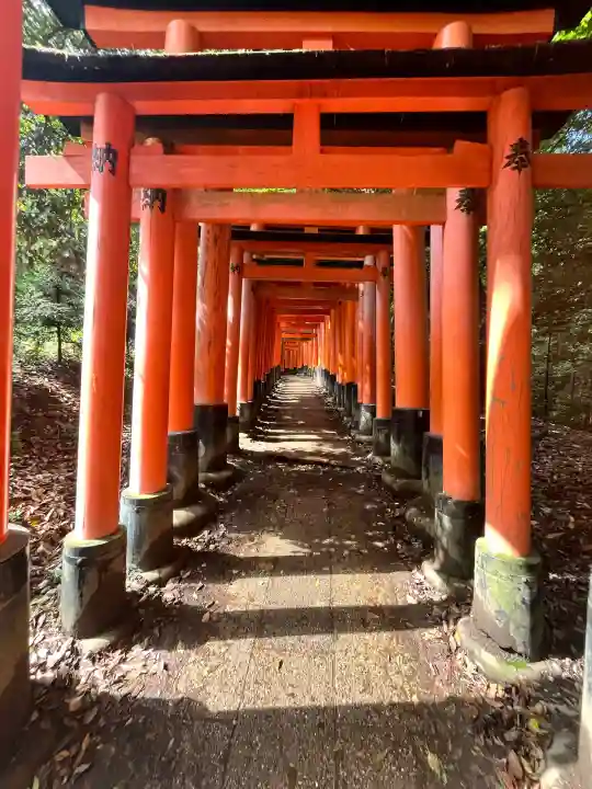 熊鷹社の{uncategorized: "未分類", other: "その他", undefined: "問題あり", building: "その他建物", grave: "お墓", sacred_gate: "鳥居", guardian: "狛犬", statue: "像", buddha: "仏像", history: "歴史", nature: "自然", garden: "庭園", animal: "動物", pagoda: "塔", temizu: "手水舎", mountain_gate: "山門・神門", sanctuary: "本殿・本堂", subordinate: "末社・摂社", art: "芸術", scenery: "景色", jizo: "地蔵", ema: "絵馬", goshuin: "御朱印", omikuji: "おみくじ", items: "授与品その他", amulet: "お守り", goshuincho: "御朱印帳", eats: "食事", festival: "お祭り", votive_dance: "神楽", shichigosan: "七五三参", wedding: "結婚式", experience: "体験その他", initially: "初詣", around: "周辺", anti_infection: "感染症対策"}
