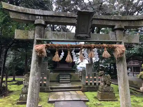 三国神社の末社