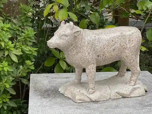 比々多神社の狛犬