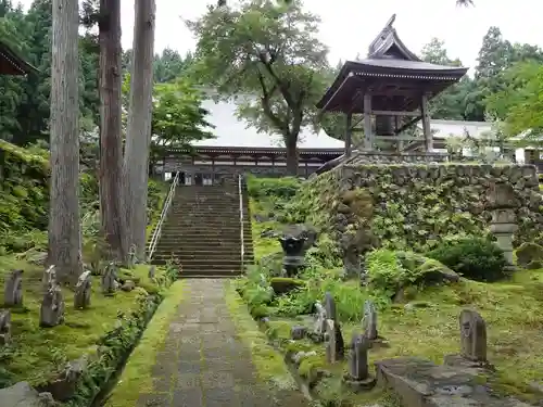 関興寺の建物その他