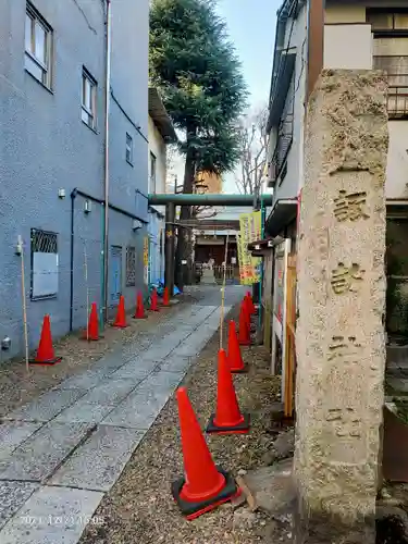 諏訪神社の鳥居