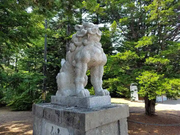 鹿追神社の狛犬