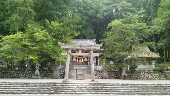 白川八幡神社(岐阜県)