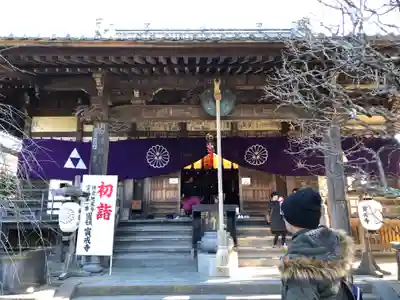 宝戒寺の本殿・本堂
