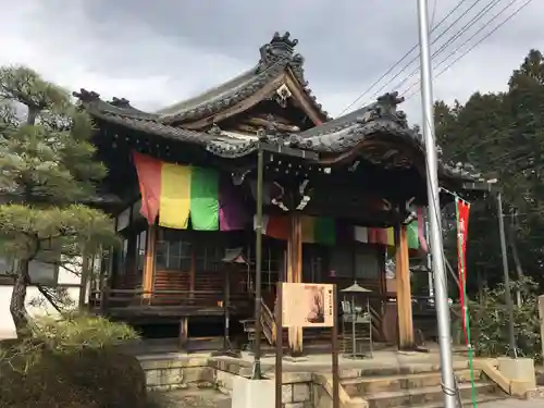 長福寺の本殿