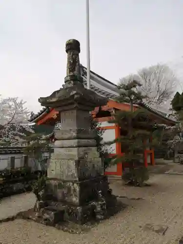 成願寺の塔