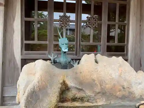 慶龍寺の手水舎