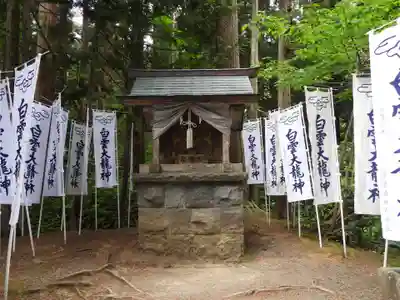 岩木山神社の末社・摂社