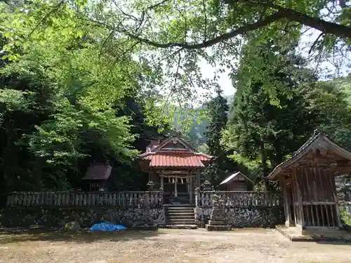 利川神社の建物その他