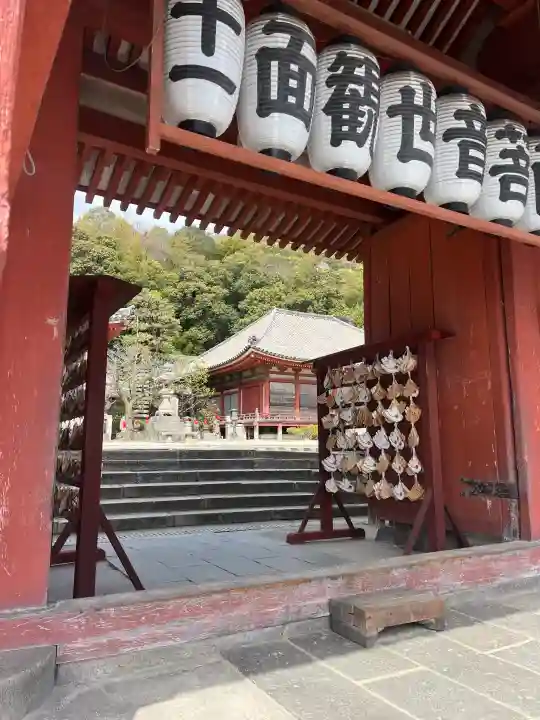 浄土寺の{uncategorized: "未分類", other: "その他", undefined: "問題あり", building: "その他建物", grave: "お墓", sacred_gate: "鳥居", guardian: "狛犬", statue: "像", buddha: "仏像", history: "歴史", nature: "自然", garden: "庭園", animal: "動物", pagoda: "塔", temizu: "手水舎", mountain_gate: "山門・神門", sanctuary: "本殿・本堂", subordinate: "末社・摂社", art: "芸術", scenery: "景色", jizo: "地蔵", ema: "絵馬", goshuin: "御朱印", omikuji: "おみくじ", items: "授与品その他", amulet: "お守り", goshuincho: "御朱印帳", eats: "食事", festival: "お祭り", votive_dance: "神楽", shichigosan: "七五三参", wedding: "結婚式", experience: "体験その他", initially: "初詣", around: "周辺", anti_infection: "感染症対策"}