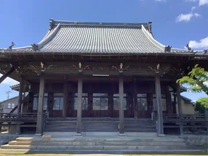 浄流寺の本殿・本堂