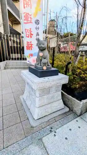 駒込妙義神社の狛犬