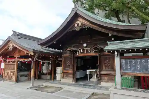 足の神様 服部天神宮の本殿・本堂