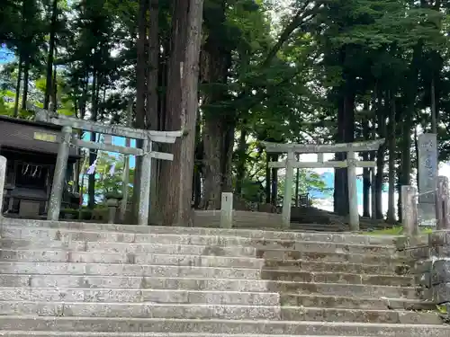 諏訪大社下社秋宮(長野県)