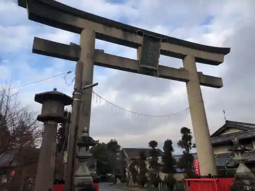 稗田野神社(薭田野神社)の鳥居