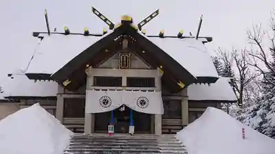篠路神社の本殿・本堂