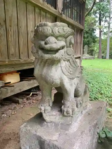 坂本神社の狛犬