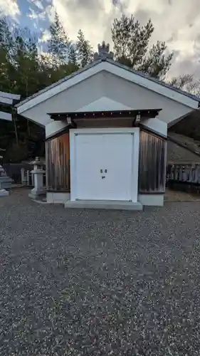 稲荷神社・白山神社(滋賀県)