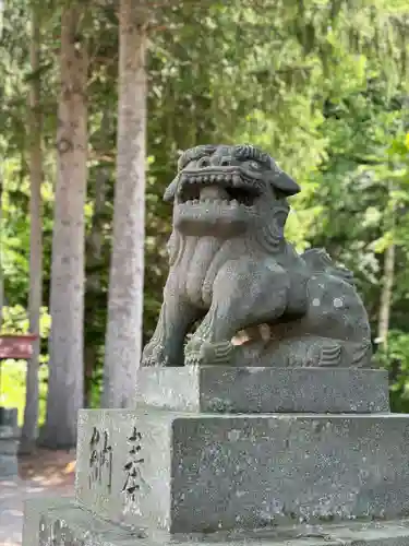 喜茂別神社の狛犬