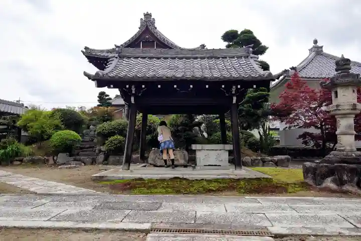 円長寺の手水舎