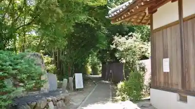 霊山寺（仁和寺境外御堂）のその他建物