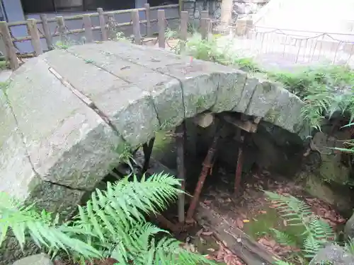 志賀海神社の庭園