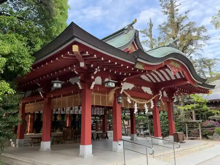 越ヶ谷久伊豆神社の{uncategorized: "未分類", other: "その他", undefined: "問題あり", building: "その他建物", grave: "お墓", sacred_gate: "鳥居", guardian: "狛犬", statue: "像", buddha: "仏像", history: "歴史", nature: "自然", garden: "庭園", animal: "動物", pagoda: "塔", temizu: "手水舎", mountain_gate: "山門・神門", sanctuary: "本殿・本堂", subordinate: "末社・摂社", art: "芸術", scenery: "景色", jizo: "地蔵", ema: "絵馬", goshuin: "御朱印", omikuji: "おみくじ", items: "授与品その他", amulet: "お守り", goshuincho: "御朱印帳", eats: "食事", festival: "お祭り", votive_dance: "神楽", shichigosan: "七五三参", wedding: "結婚式", experience: "体験その他", initially: "初詣", around: "周辺", anti_infection: "感染症対策"}
