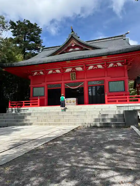 赤城神社の{uncategorized: "未分類", other: "その他", undefined: "問題あり", building: "その他建物", grave: "お墓", sacred_gate: "鳥居", guardian: "狛犬", statue: "像", buddha: "仏像", history: "歴史", nature: "自然", garden: "庭園", animal: "動物", pagoda: "塔", temizu: "手水舎", mountain_gate: "山門・神門", sanctuary: "本殿・本堂", subordinate: "末社・摂社", art: "芸術", scenery: "景色", jizo: "地蔵", ema: "絵馬", goshuin: "御朱印", omikuji: "おみくじ", items: "授与品その他", amulet: "お守り", goshuincho: "御朱印帳", eats: "食事", festival: "お祭り", votive_dance: "神楽", shichigosan: "七五三参", wedding: "結婚式", experience: "体験その他", initially: "初詣", around: "周辺", anti_infection: "感染症対策"}
