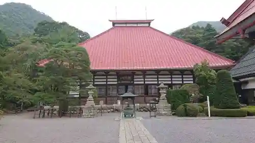 岩松院の本殿・本堂