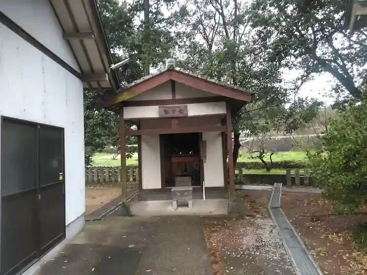 西寒多神社のその他建物