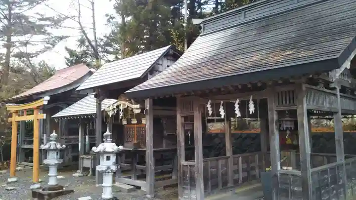 御嶽山御嶽神明社の末社・摂社