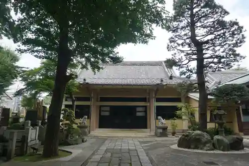 大林寺の山門