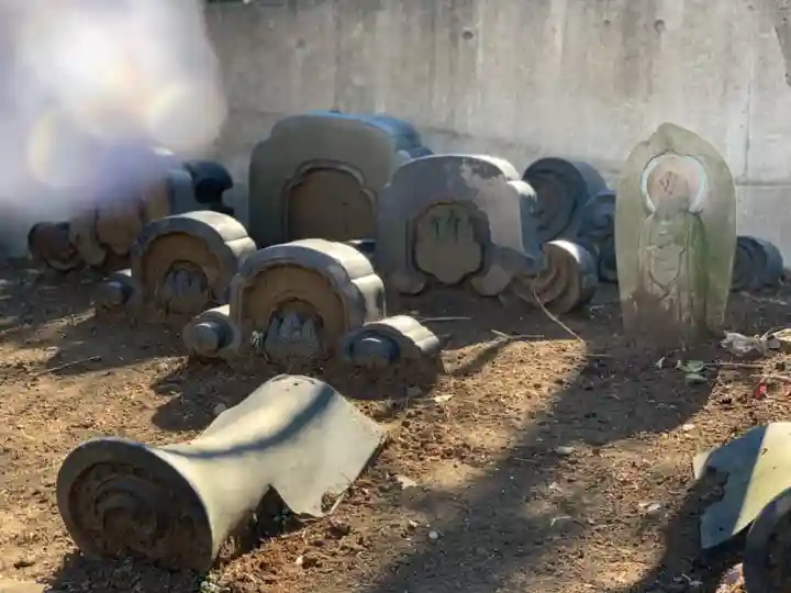 身代り不動尊(大明王院)のその他建物