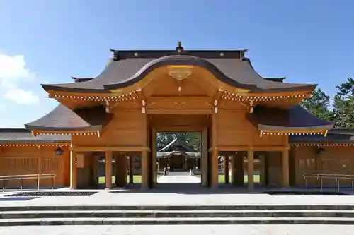 新潟縣護國神社の山門・神門