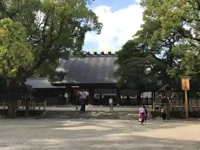 熱田神宮の本殿・本堂