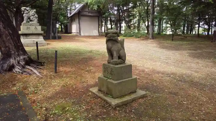 北広島市総鎮守 廣島神社の狛犬