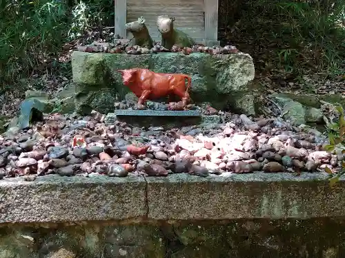 田倉牛神社の末社