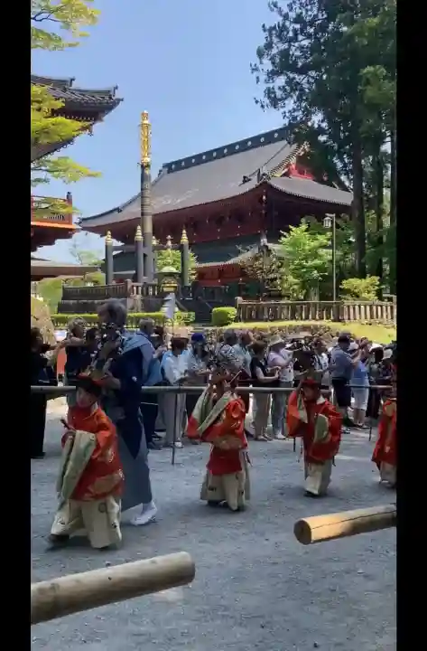 日光東照宮の{uncategorized: "未分類", other: "その他", undefined: "問題あり", building: "その他建物", grave: "お墓", sacred_gate: "鳥居", guardian: "狛犬", statue: "像", buddha: "仏像", history: "歴史", nature: "自然", garden: "庭園", animal: "動物", pagoda: "塔", temizu: "手水舎", mountain_gate: "山門・神門", sanctuary: "本殿・本堂", subordinate: "末社・摂社", art: "芸術", scenery: "景色", jizo: "地蔵", ema: "絵馬", goshuin: "御朱印", omikuji: "おみくじ", items: "授与品その他", amulet: "お守り", goshuincho: "御朱印帳", eats: "食事", festival: "お祭り", votive_dance: "神楽", shichigosan: "七五三参", wedding: "結婚式", experience: "体験その他", initially: "初詣", around: "周辺", anti_infection: "感染症対策"}