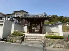 長福寺の山門