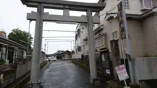 柏原神社の鳥居