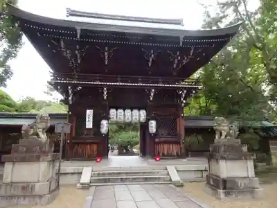 御霊神社(上御霊神社)の山門・神門
