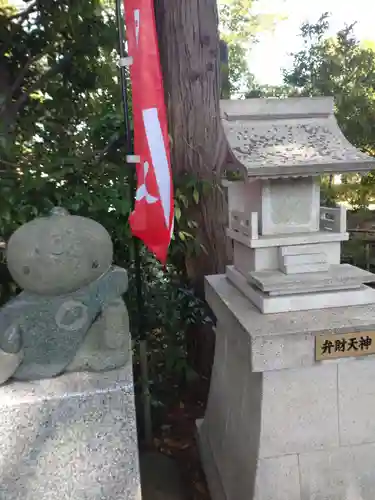 亀ケ池八幡宮の末社・摂社