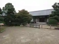 西大寺の建物その他