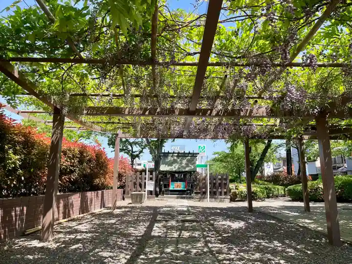 守鐵社の本殿・本堂