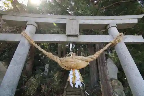 八幡神社の鳥居